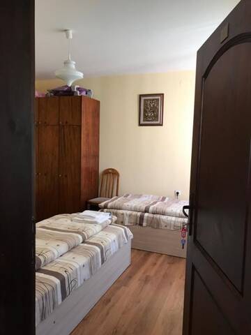 Фото номера Трехместный номер Гостевой дом Tainov House г. Самоков 6