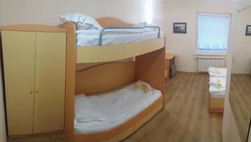 Фото номера Четырехместный номер Гостевой дом Comfort Guest House г. Самоков 2